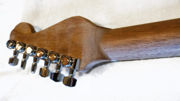 product image - headstock back